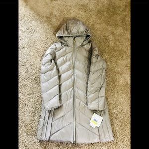 MICHAEL KORS packable downfill coat